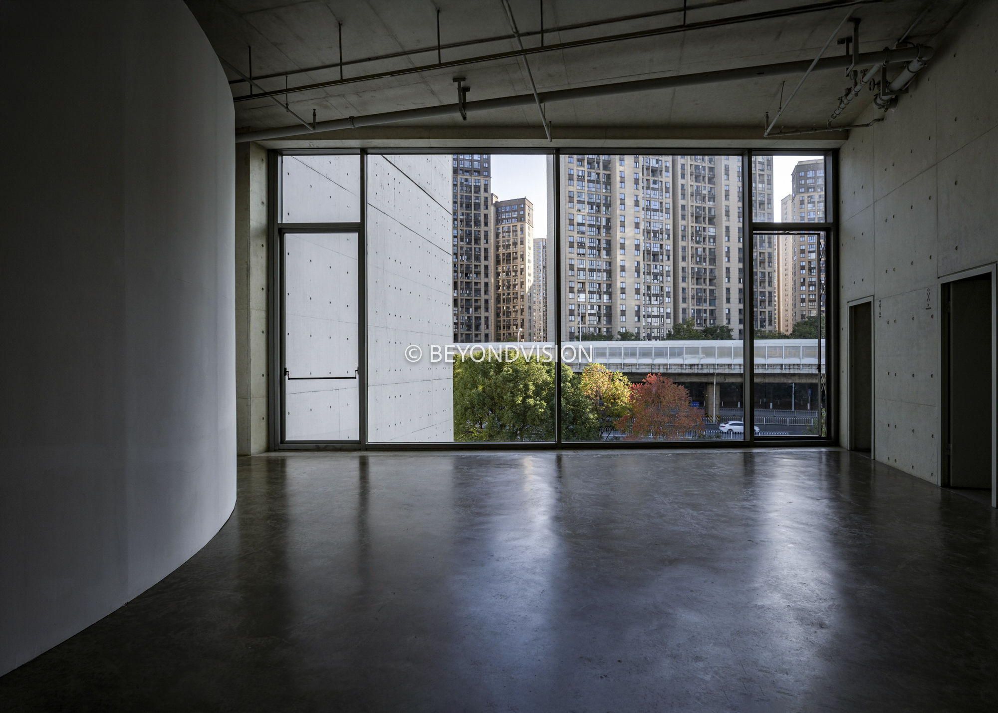 {gallery: 'gal1', smallimage: '/upload/image/202504/csxzlyxysg21.jpg',largeimage: '/upload/image/202504/csxzlyxysg21.jpg'}